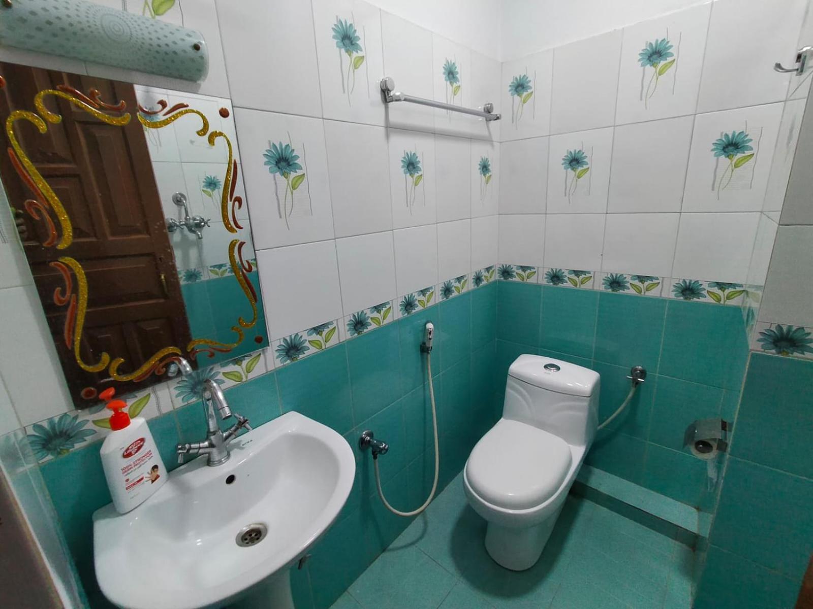 Double Room with Private Bathroom